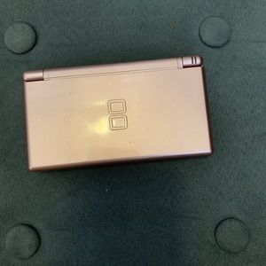 Ninetendo Ds with bag and games